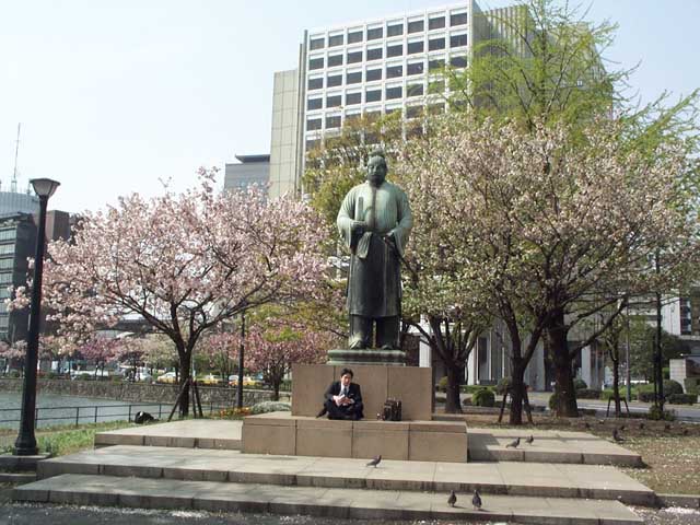 Tokyo_April_2001_Pic05